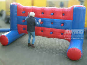 actionwall.jpg (95642 Byte)