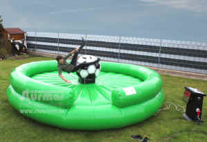fussball-rodeo.jpg (106850 Byte)